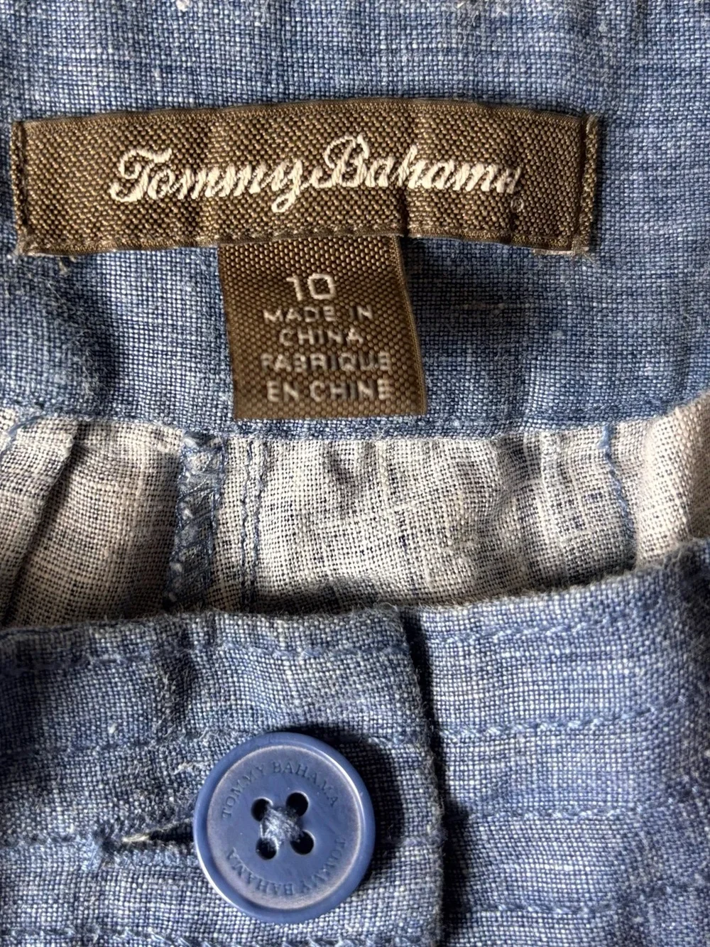 Tommy Bahama Blue Linen Shorts women’s Size 10